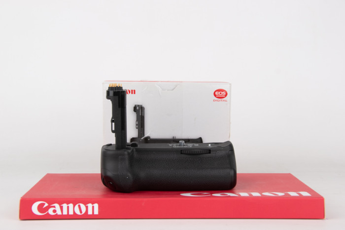Battery grip Canon BG-E13 - Canon 6D main product photo