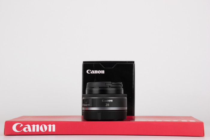 Canon RF 28mm 2.8 STM main product photo