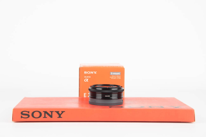 Sony 20mm f2.8 E-mount main product photo