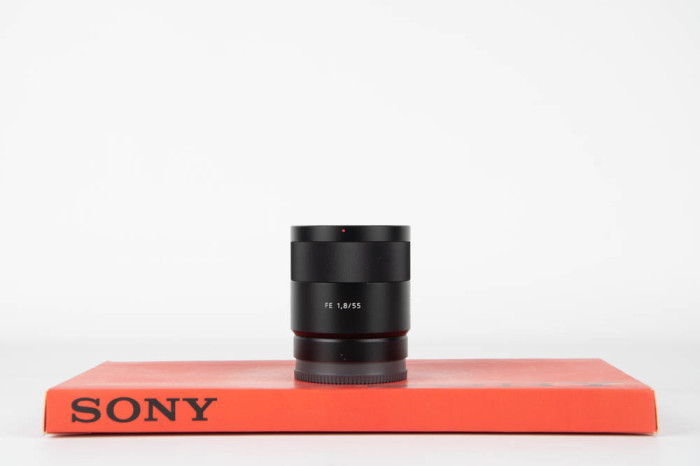 Sony 55mm f1.8 ZA Sonnar T* main product photo