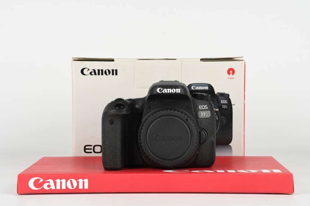 Canon 77D