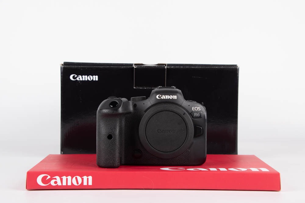 Canon EOS R6