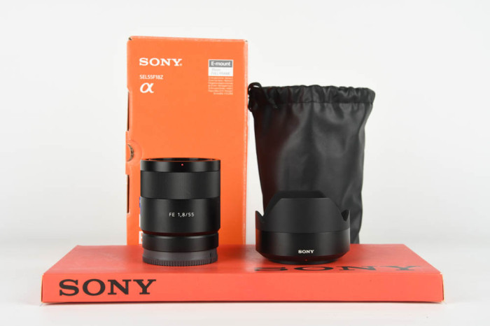 Sony 55mm f1.8 ZA Sonnar T* main product photo