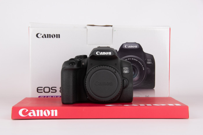Canon 850D main product photo