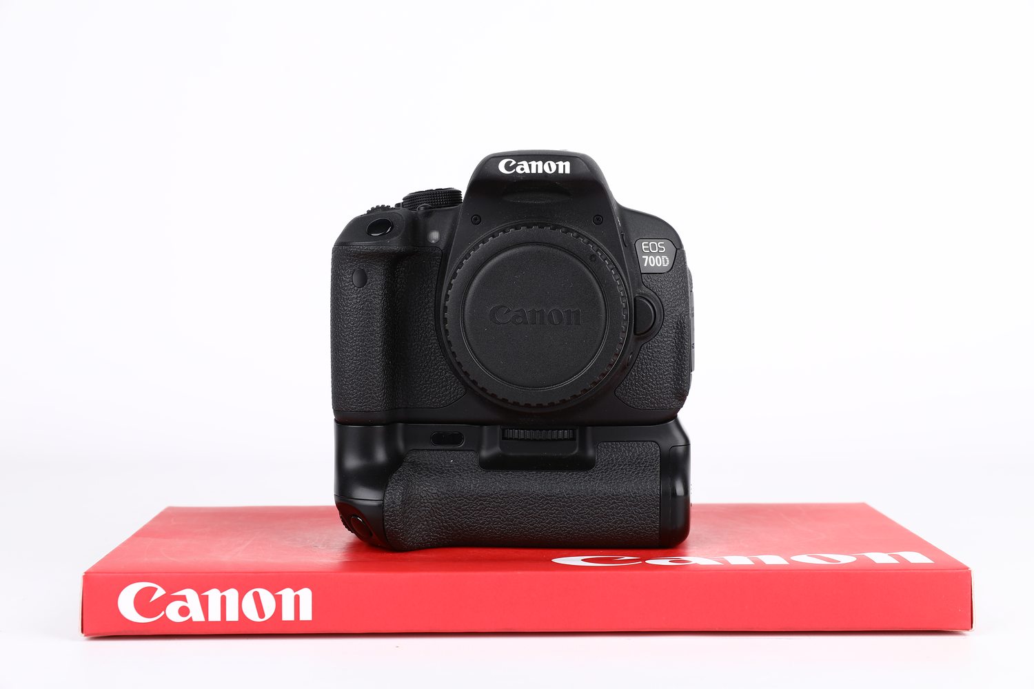 Canon 700D + Battery Grip