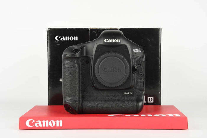 Canon 1D Mark IV main product photo