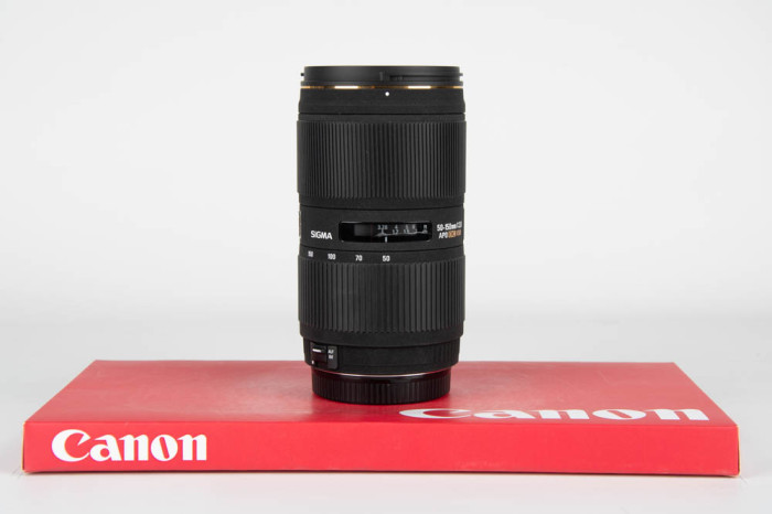 Sigma 50-150mm f2.8 APO EX DC HSM Canon main product photo