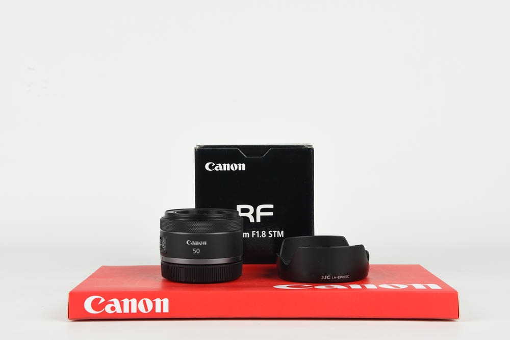 Canon RF 50mm f1.8 STM