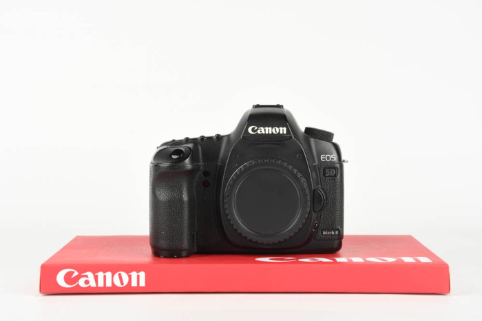 Canon 5D Mark II main product photo