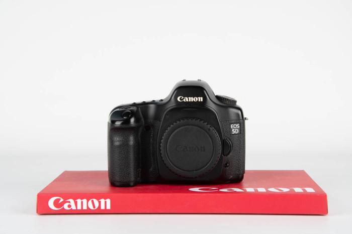 Canon 5D OLD main product photo