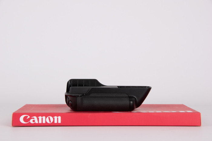 Canon Grip Extension GR70 main product photo