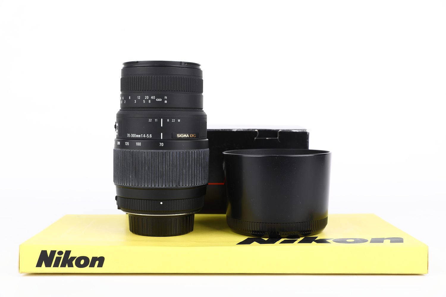 Sigma 70-300mm f4-5.6 DG Nikon