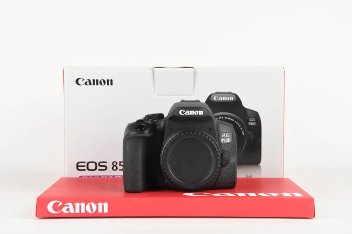 Canon 850D main product photo