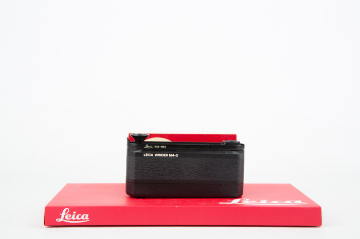 Leica Winder M4-2 main product photo