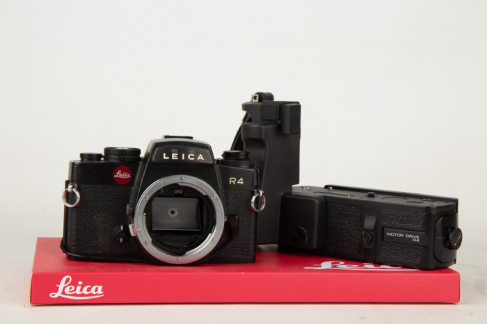 Leica R4 + motor drive main product photo