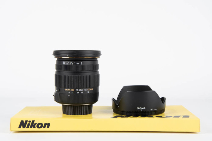 Sigma 17-50mm f2.8 EX DC OS HSM Nikon main product photo