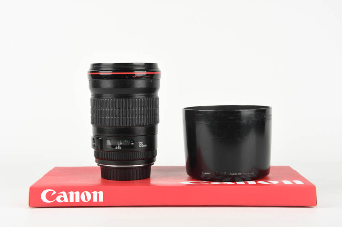 Canon 135mm f2 L USM main product photo