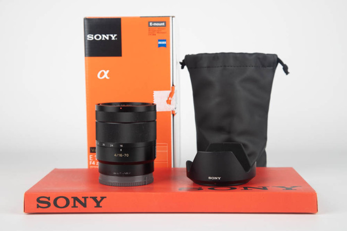 Sony 16-70mm f4 ZA OSS Carl Zeiss E-Mount main product photo