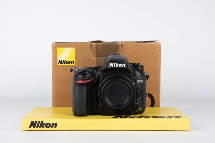 Nikon D610 main product photo