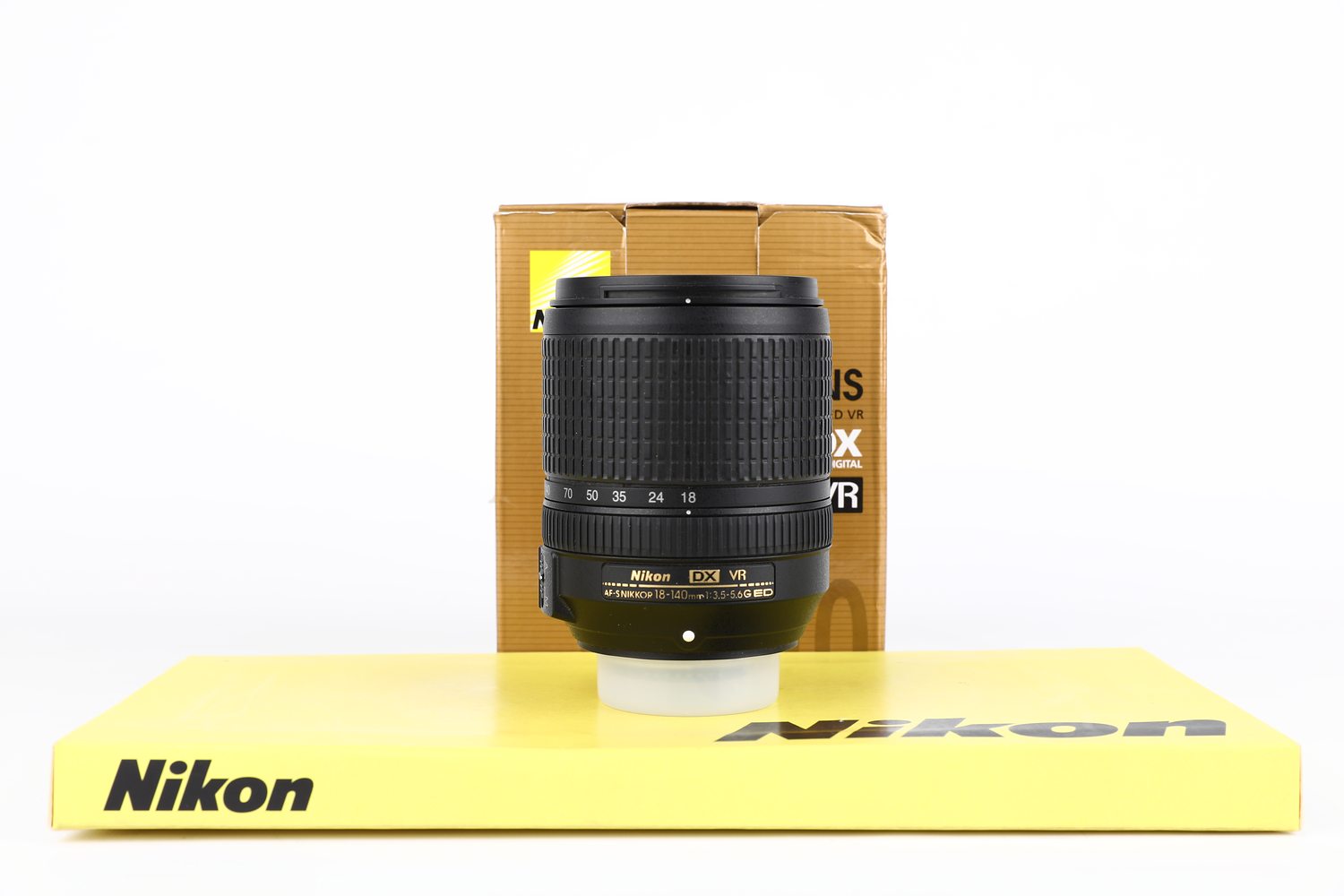 Nikon 18-140mm f3.5-5.6 G ED VR