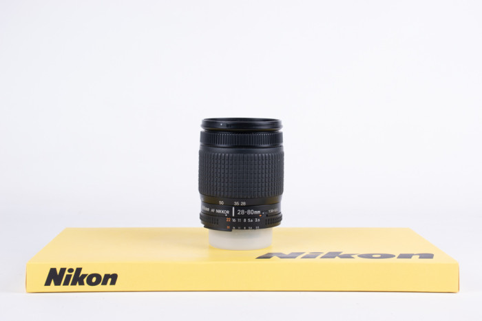 Nikon 28-80mm F3.5-5.6 D main product photo