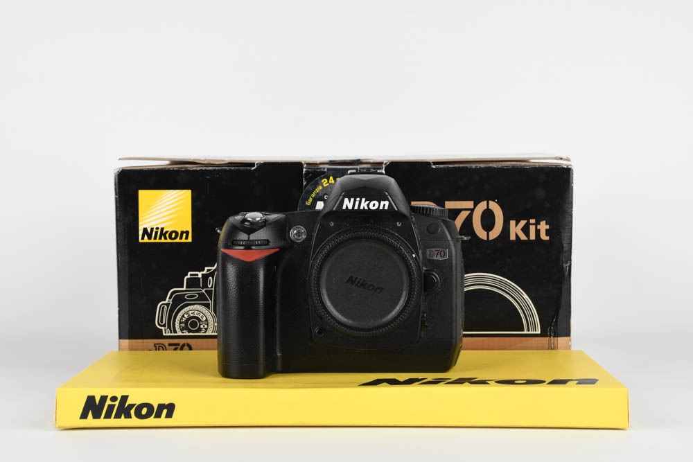 Nikon D70