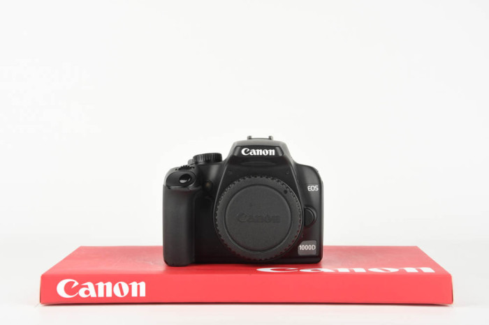 Canon 1000D main product photo