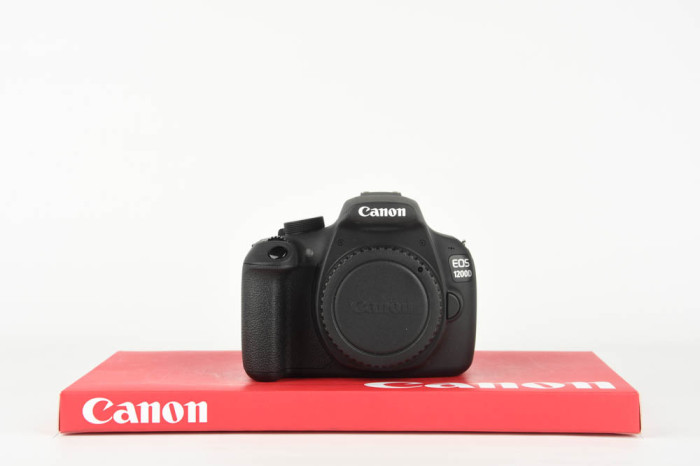 Canon 1200D main product photo