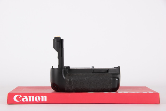 Battery Grip Canon BG-E7 - Canon 7D main product photo