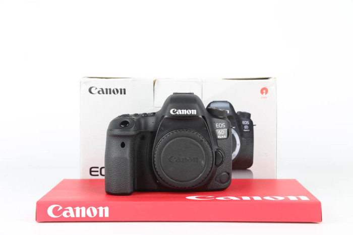 Canon 6D Mark II main product photo