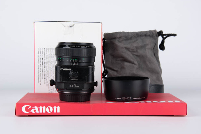 Canon 90mm F2.8 TS-E Tilt Shift main product photo