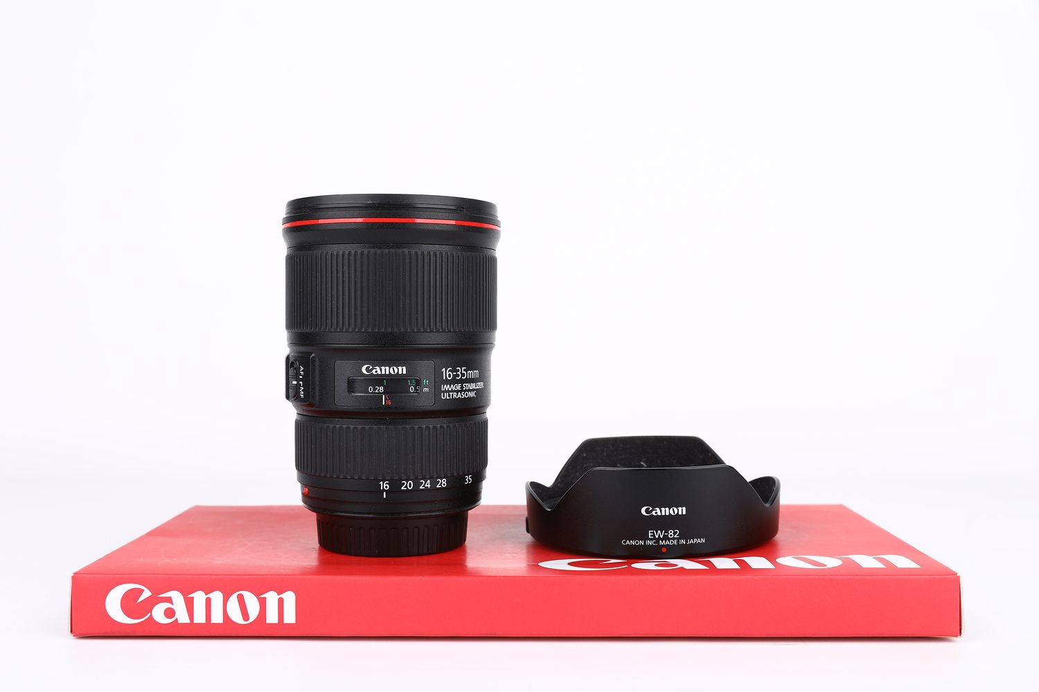 Canon 16-35mm f 4 L IS USM