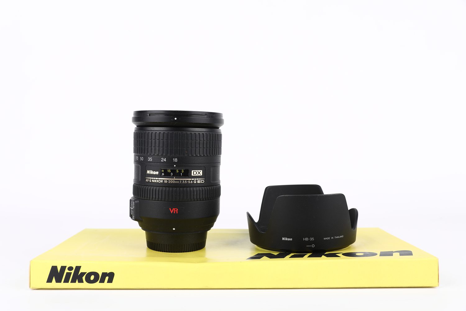 Nikon 18-200mm f3.5-5.6 DX G ED VR