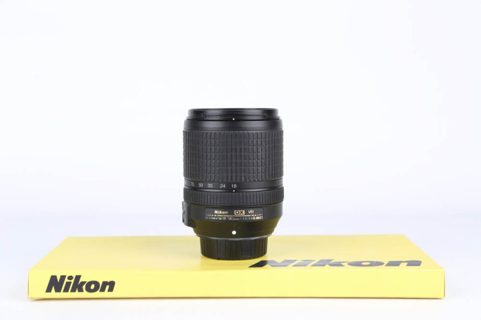 Nikon 18-140mm f3.5-5.6 G ED VR main product photo