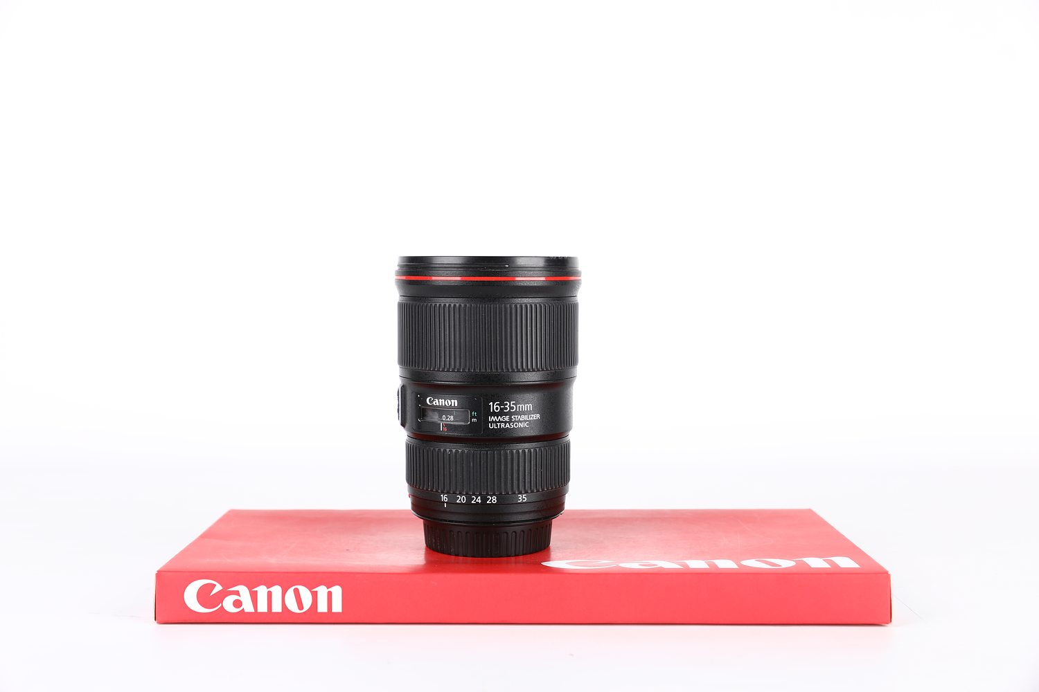 Canon 16-35mm f 4 L IS USM