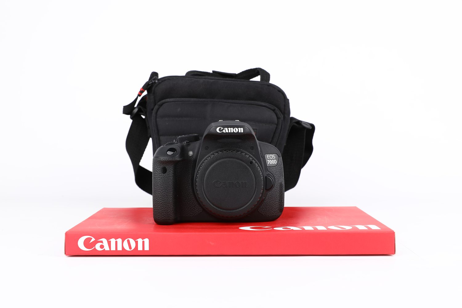 Canon 700D