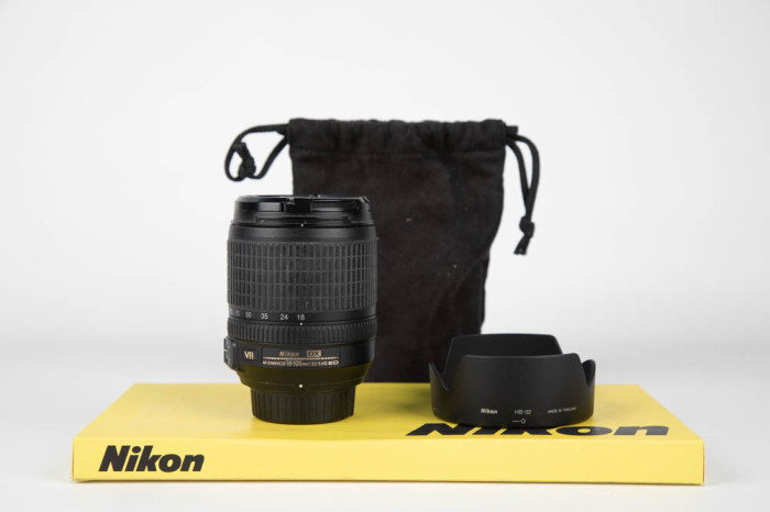 Nikon 18-105mm f3.5-5.6 G ED VR main product photo