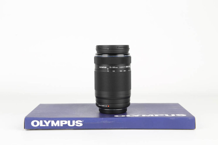 Olympus 75-300mm F4.8-6.7 II ED MSC M.Zuiko Digital main product photo