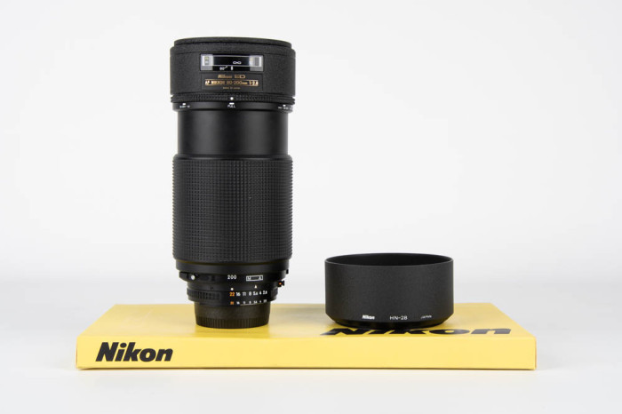 Nikon 80-200mm f2.8 ED AF D A pompa main product photo
