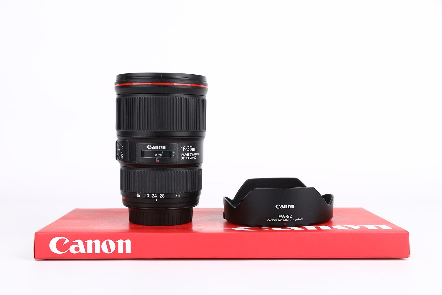 Canon 16-35mm f 4 L IS USM