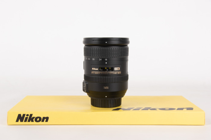 Nikon 18-200mm f3.5-5.6 DX G ED VR II main product photo