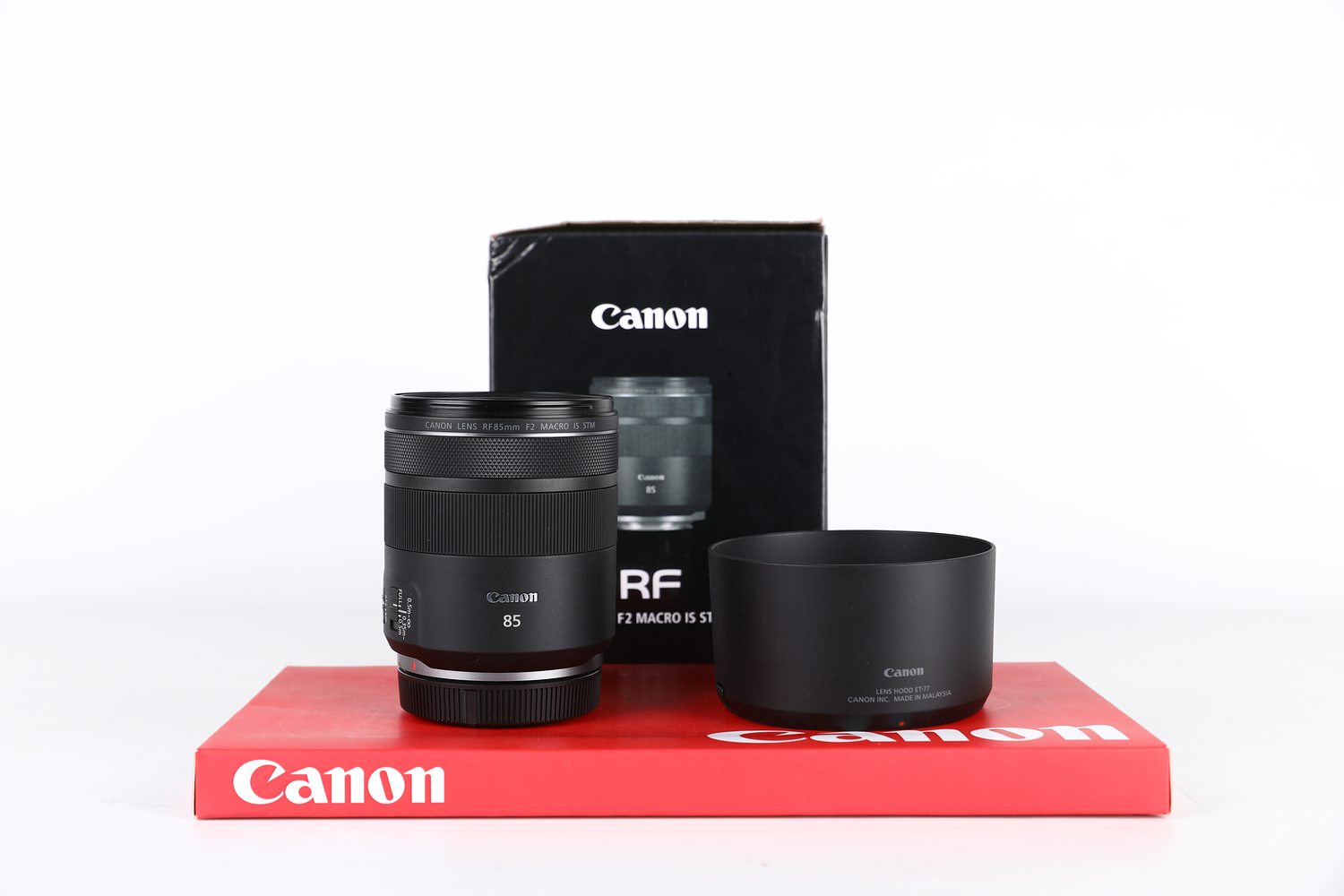 Canon RF 85mm f2 Macro IS STM