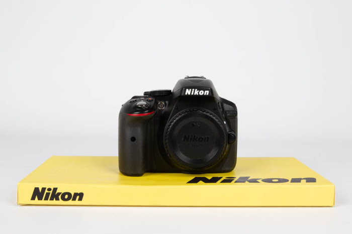 Nikon D5300 main product photo