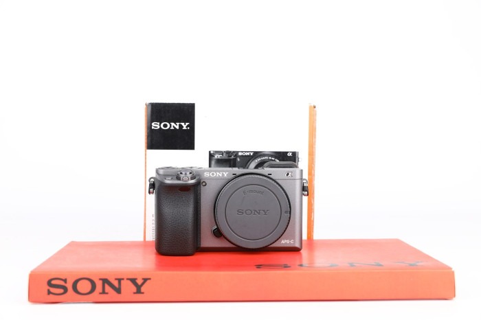 Sony A6000