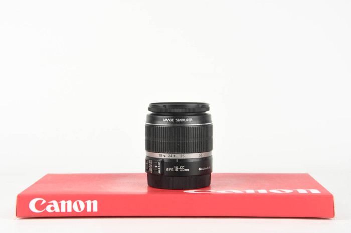 Canon 18-55mm f3.5-5.6 IS main product photo