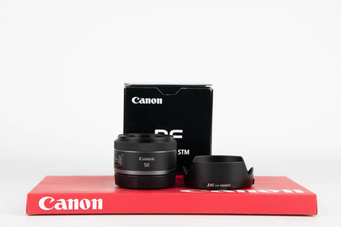Canon RF 50mm f1.8 STM main product photo