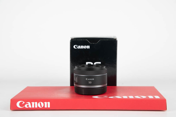 Canon RF 50mm f1.8 STM main product photo