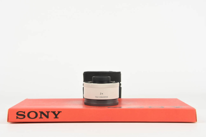 Sony 2x Teleconverter SEL20TC main product photo