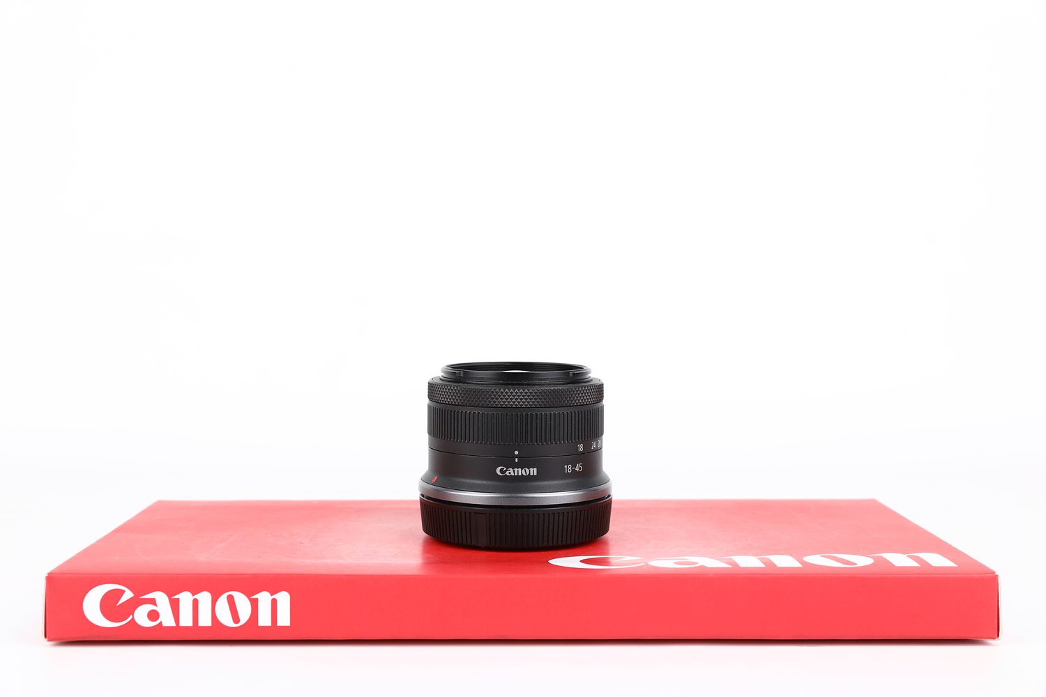 Canon RF-S 18-45mm f4.5-6.3 IS STM
