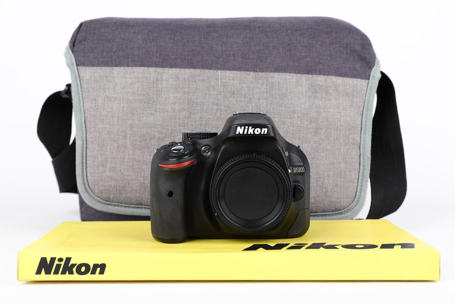 Nikon D5200